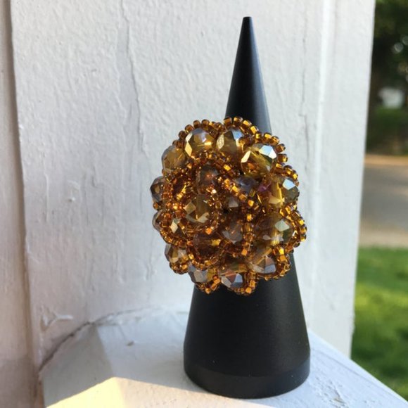 Handmade Mexican Huichol Bead Flower Ring - Picture 4 of 4